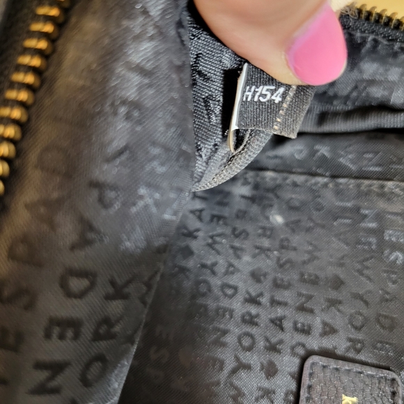 KATE SPADE Grey Street Mindy black pebbled leather tassel crossbody camera bag - Picture 9 of 10
